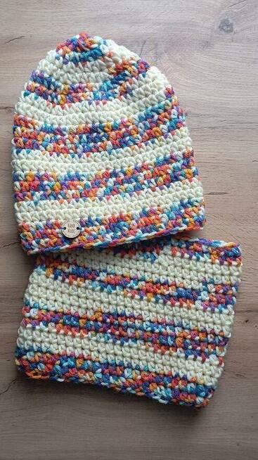 Czapka smerfetka z kominem