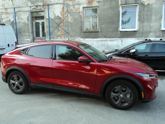 Marco auto-komis