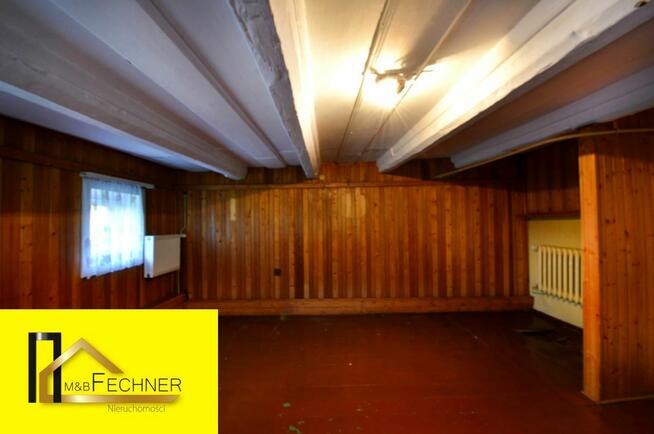 Działka z domkiem i wszystkimi mediami