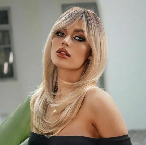 Długie blond peruka