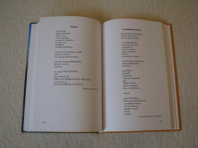 Niebo i Ziemia - zbiór poezji, s. Aldona Teresa Malinowska