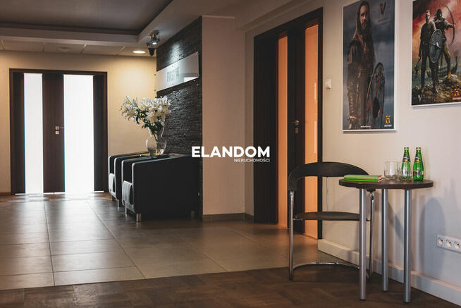 Biura na Górnym Mokotowie kameralny budynek