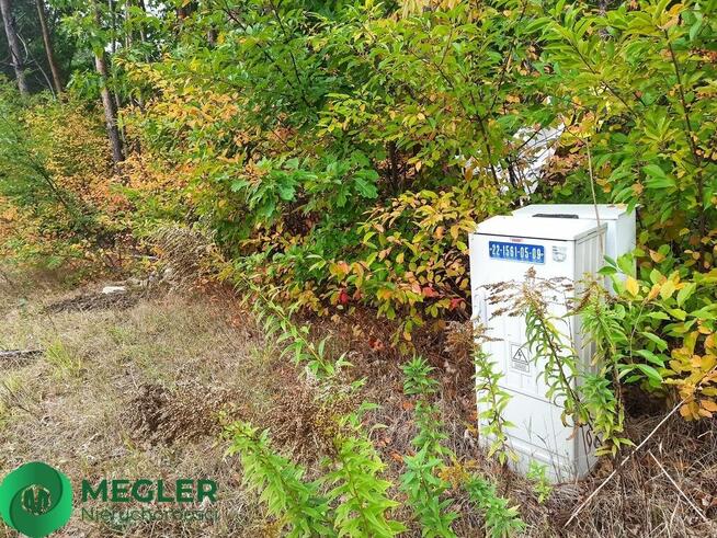 Działka wśród nowej zabudowy