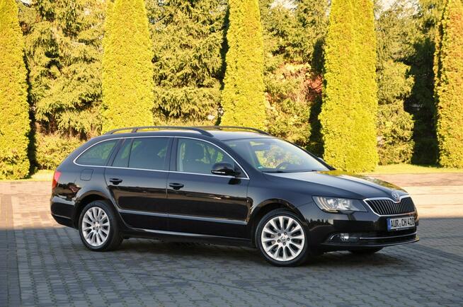 Škoda Superb 2.0TDI(140KM)*Xenon*Lift*Navi*Welur*El.Fotele*Chrom*Reling*Alu17