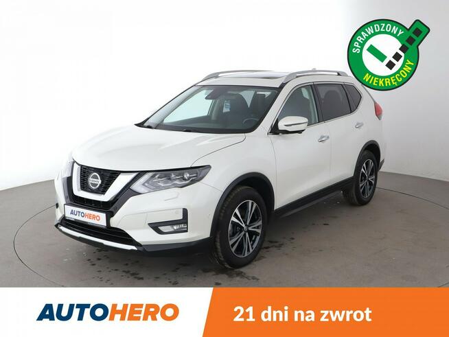 Nissan X-Trail automat 4x4 panorama kamera navi grzane fotele 7-osob. Bluetooth