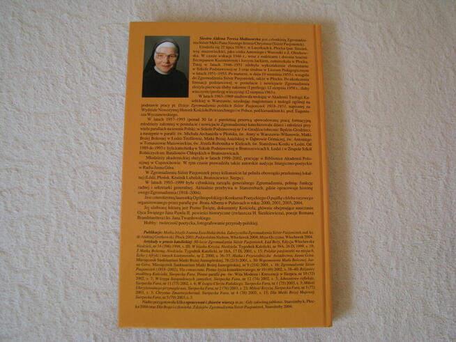 Niebo i Ziemia - zbiór poezji, s. Aldona Teresa Malinowska