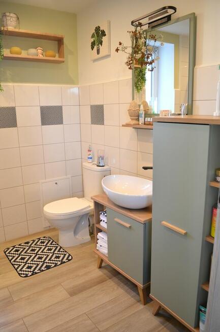 Dom z garażem i budynkiem gospodarczym na sprzedaż w Leśnicy