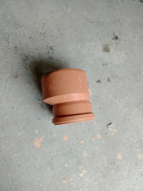 Sprzedam kształtki kanalizacji zewnętrznej