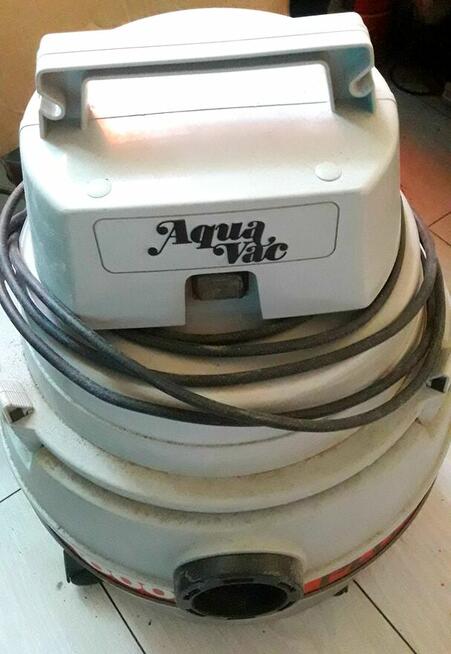 ODKURZACZ przemysłowy ( AGUAVAC ) TANI