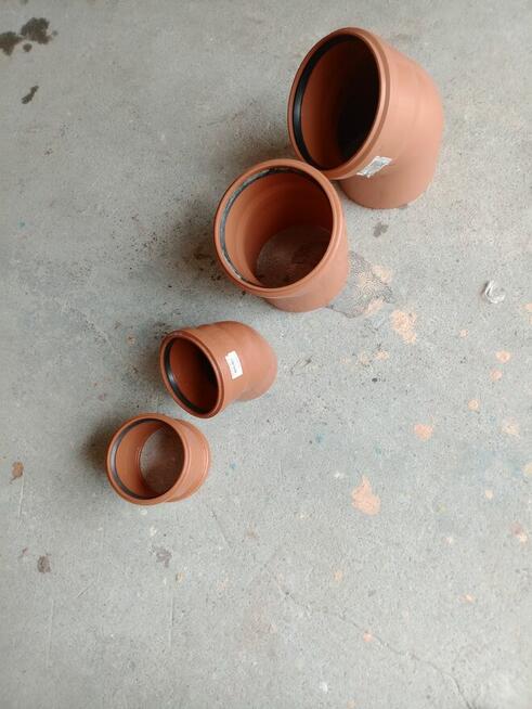 Sprzedam kształtki kanalizacji zewnętrznej