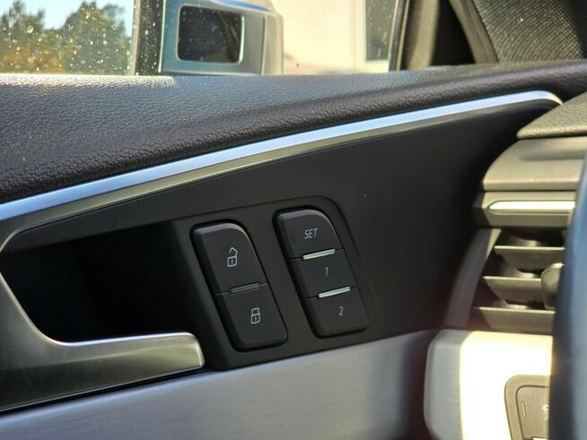 Audi S5 MatrixLED_Kamera_Alcantara_Asystenci_SoundSystem_ACC_Pamieć_Ambiente