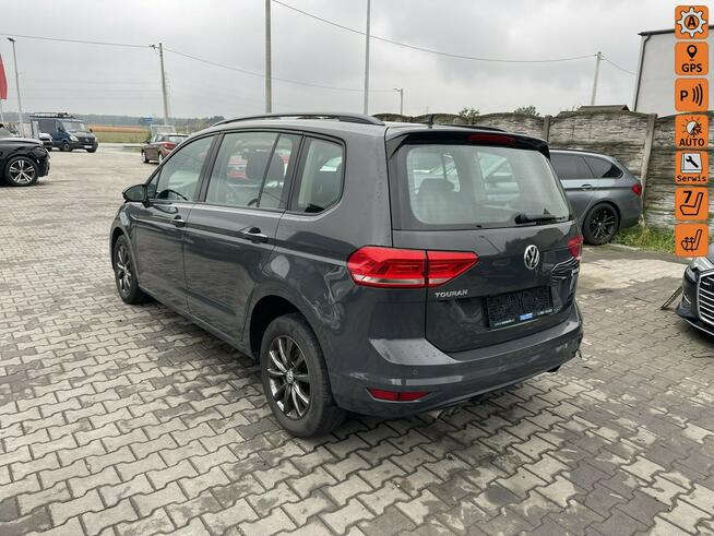 Volkswagen Touran Highline DSG Navi 150KM