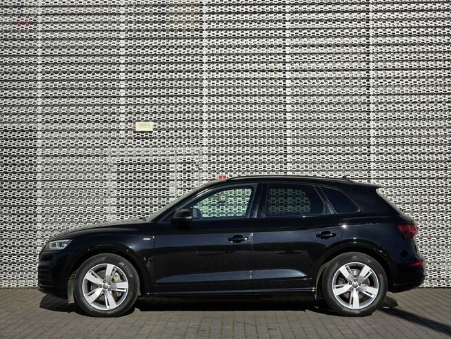 Audi Q5 quattro_Pneumatyka_VirtualCockpit_Kamera_Alcantara_S line_LED_FV23%