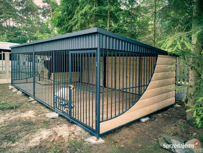 Kojec dla Psa Mocny z Podłoga Buda Miski