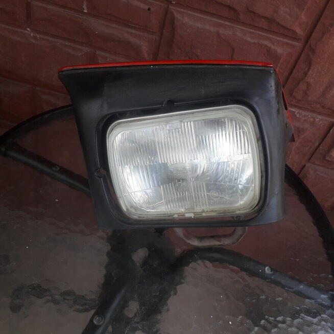 Reflektory Mazda 323F 89-94r