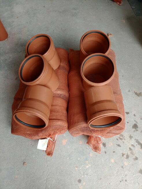 Sprzedam kształtki kanalizacji zewnętrznej