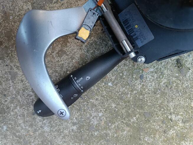 96488224XT Zespolony przełącznik pająk Citroen C2