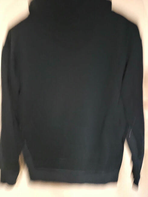 Chłopięca czarna bluza z kapturem , rozmiar 164/170
