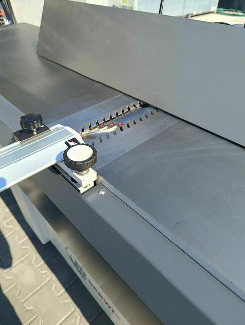 Wyrówniarka D500 Madora