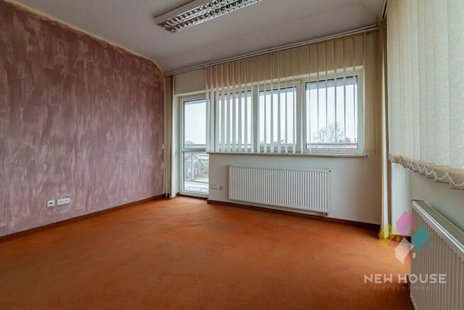 Atrakcyjny obiekt w centrum Szczytna, 1300 m2.