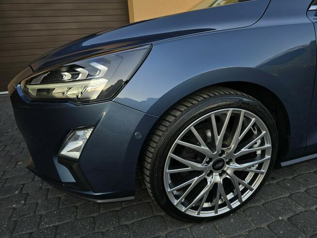 Ford Focus TITANIUM+Pakiety AluR19 Salon Polska Serwis ASO