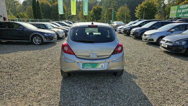 Opel Corsa Active 1.4 benzyna