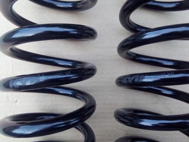 Nowe sprężyny amortyzatorów przód Honda CR-V I komplet 2szt.