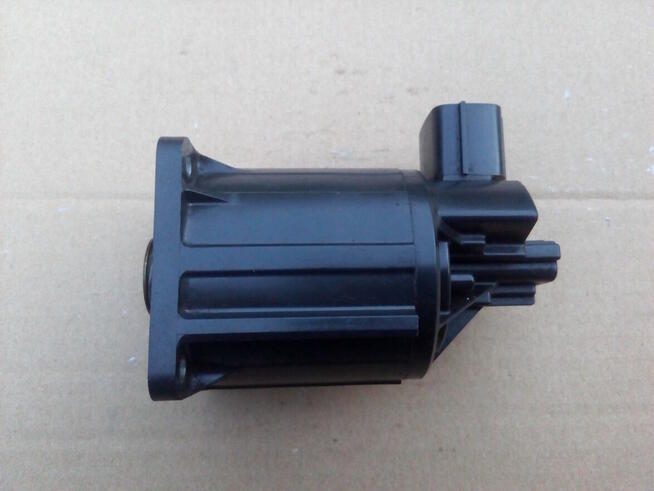 Siłownik zaworu EGR 1.7CDTI Astra H J Corsa D Zafira B itp