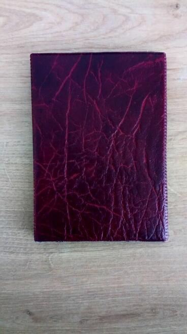 Etui na dokumenty i karty