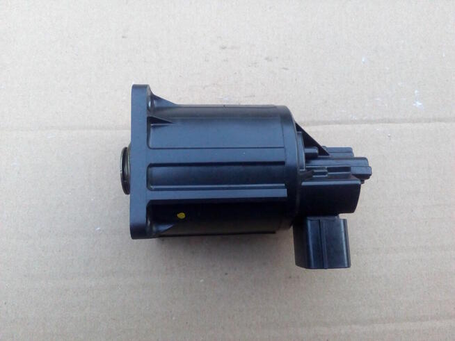 Siłownik zaworu EGR 1.7CDTI Astra H J Corsa D Zafira B itp
