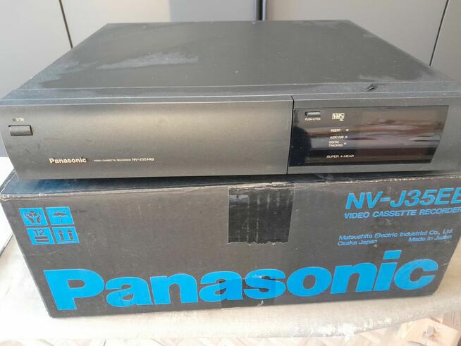Sprzedam magnetowid wideo na kasety VHS Panasonic NV-J35EE