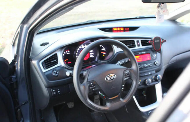 Kia ceed 2 1.6CRDI