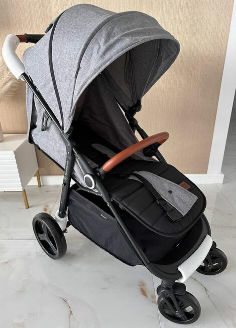 Nowy wózek dziecięcy KINDERKRAFT Grande Plus Szary