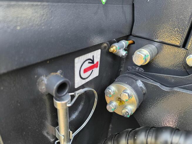 CEDRUS D16 35 KM MOCNA HYDRAULIKA HOMOLOGACJA DMC750kg