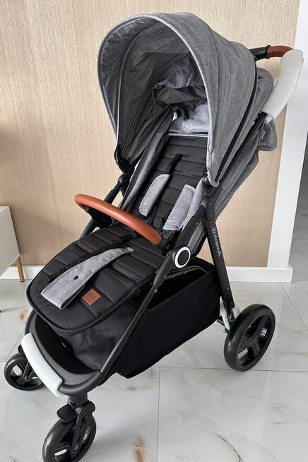 Nowy wózek dziecięcy KINDERKRAFT Grande Plus Szary