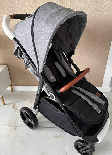 Nowy wózek dziecięcy KINDERKRAFT Grande Plus Szary