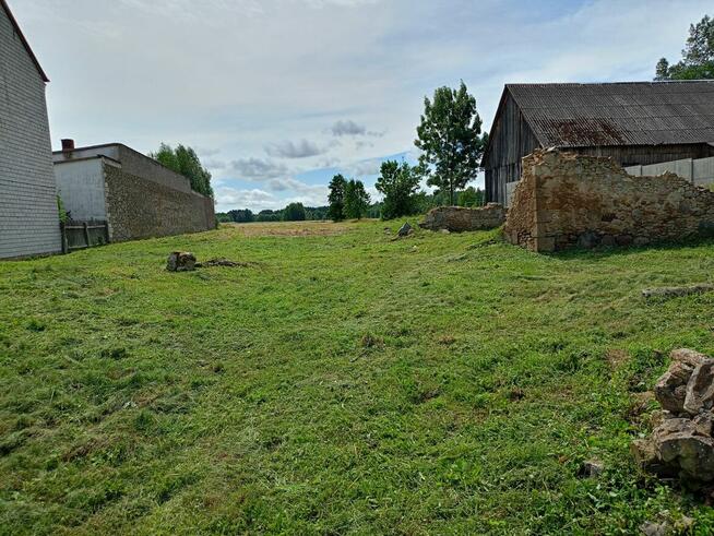 Działka rolna 2800m2 97-352 Dobrenice