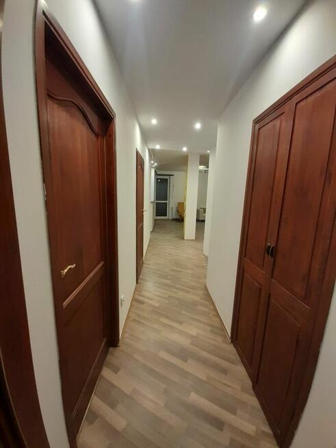 Trzypokojowe mieszkanie z miejscem parkingowym