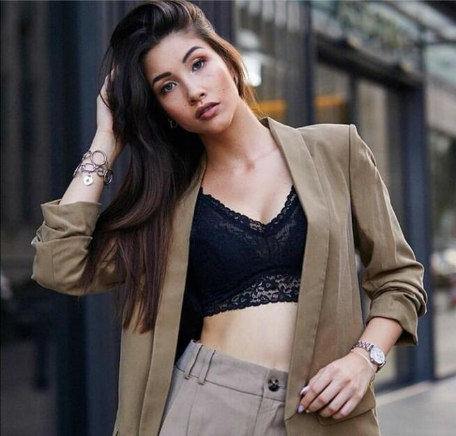 Mobilna Fryzjerka Przedłużanie Włosów