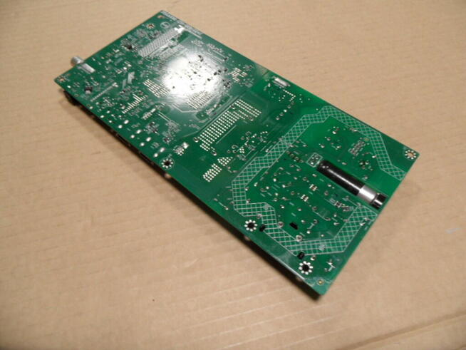 Płyta główna telewizora samsungUE32t4002 715GA898-C01-000-00