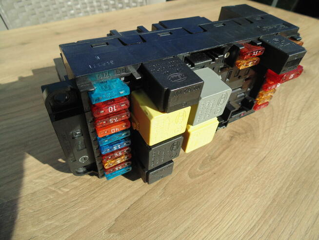 Mercedes W203 W209 moduł SAM 2035452701 / 203 545 27 01 /