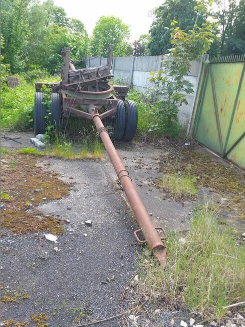 Sprzedam przyczepę do przewozu dłużycy