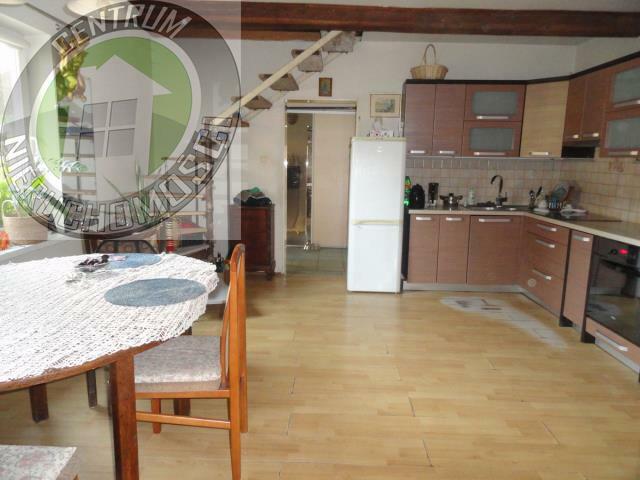 Dom Nowy Sącz os. Dąbrówka