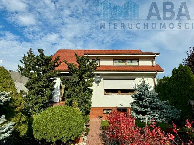 Konin os. Wilków - dom parterowy z poddaszem użytkowym+garaż