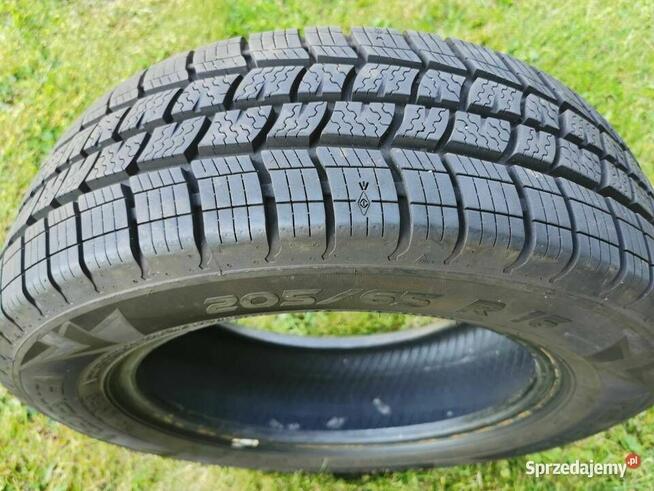 Opony całoroczne VREDESTEIN COMTRAC ALL SEASON 205/65 R16 C