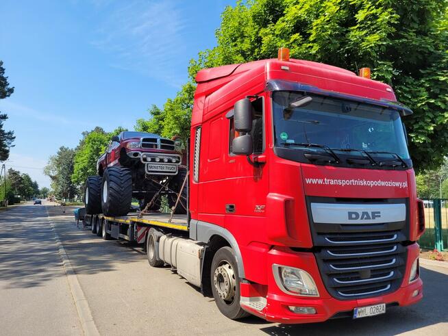 Transport niskopodwoziowy ,