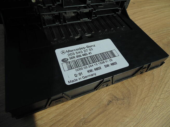 Mercedes W203 W209 moduł SAM 2035452701 / 203 545 27 01 /