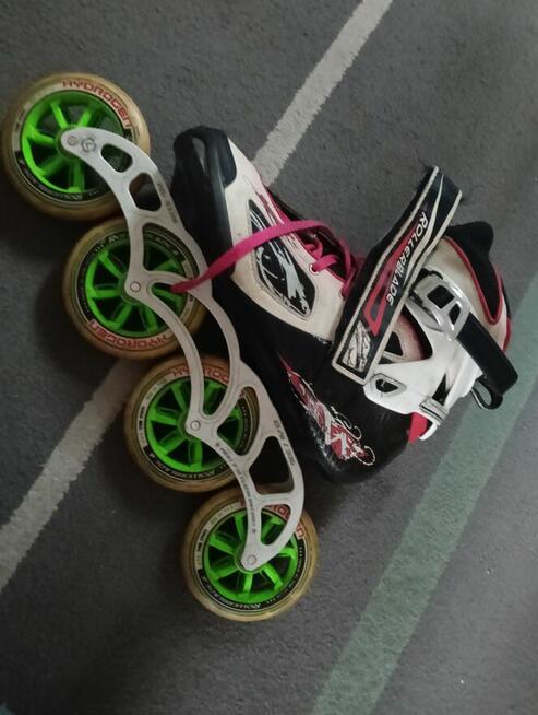Sprzedam rolki ROLLErblade rozm 42
