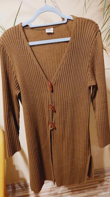 Sweter brązowy – rozmiar L