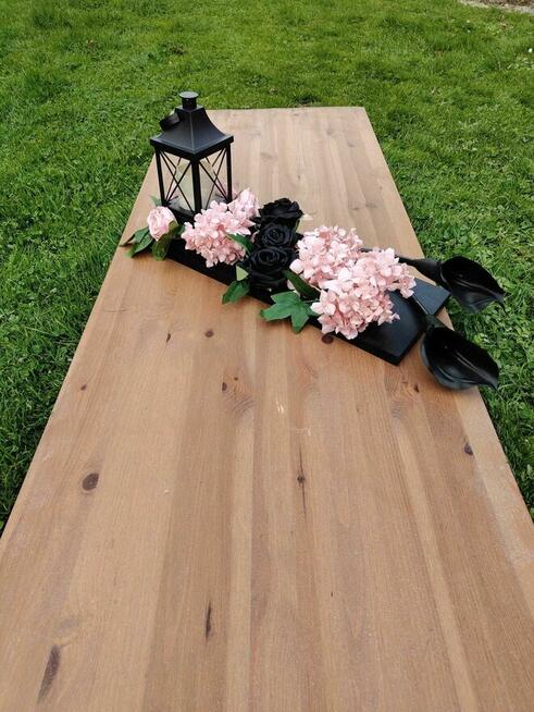 Kompozycja nagrobna na desce